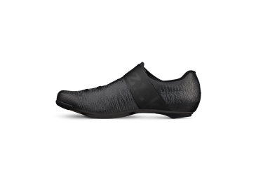 FIZIK TRETRY VENTO INFINITO KNIT CARBON 2 BLACK - BLACK (VER2IKR1C1010)